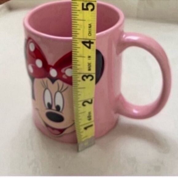New Minnie Mouse Face Disney Coffee Mug - 11 oz - Picture 6 of 11